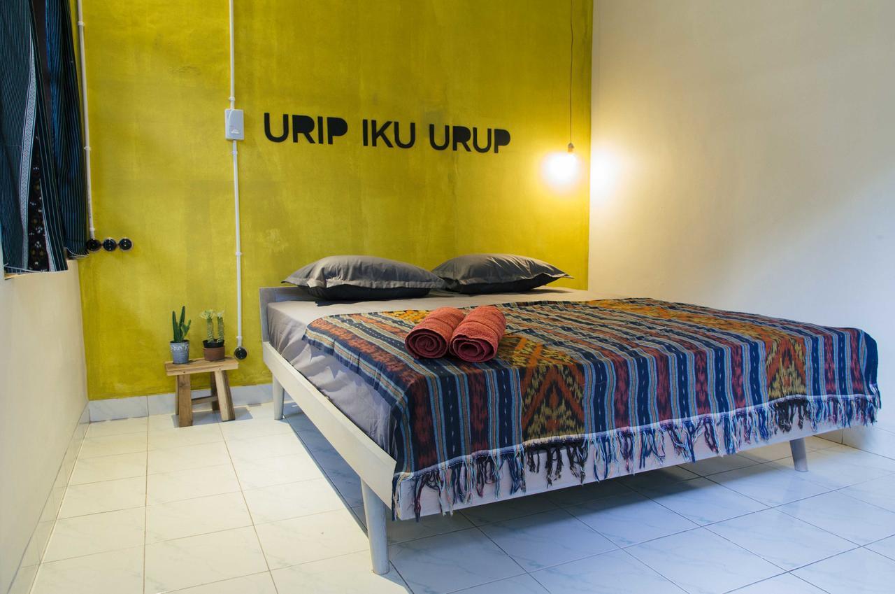 Sae Sae Hostel *